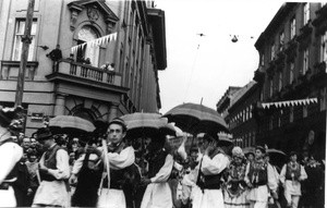 1. Međunarodna smotra folklora u Zagrebu (MSF), 1966. Mimohod  OKUD 