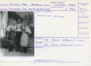 Folklorna građa hrvatskih sela u Slovačkoj; Devinska Nova Ves, 1966.: Narodne nošnje.