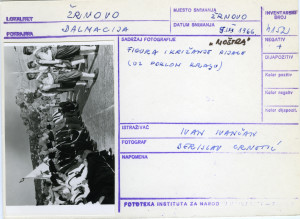 Moštra u Žrnovu (Korčula), 1966. "Moštra". Figura i križanje pijace (uz poklon kralju).