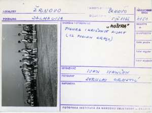Moštra u Žrnovu (Korčula), 1966. "Moštra". Figura i križanje pijace (uz poklon kralju).
