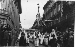 1. Međunarodna smotra folklora u Zagrebu (MSF), 1966. Mimohod  KPD 
