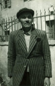 Vokalno-instrumentalna glazba u Istri, 1957.: Jedan od kazivača koji su pjevali dr. Žgancu