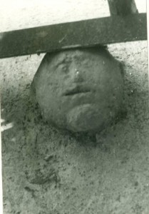 Kamena glava nekog pretka