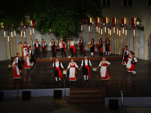 37. Međunarodna smotra folklora, Zagreb, 16.-20. srpnja 2003. Hrvatski i strani folklorni ansambli, Gradec, 20.7.2003. Folklorna skupina "Triscele", Italija.