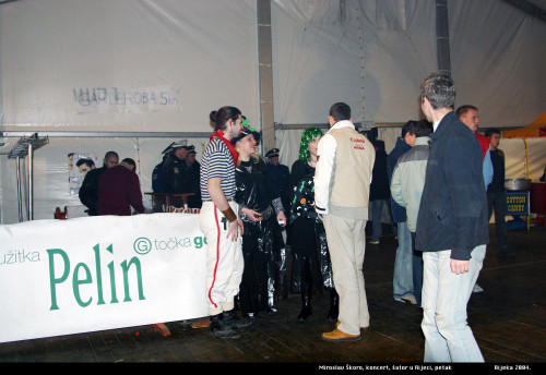 Karneval u Rijeci, 20. 02. 2004.  Šator u petak: koncert Miroslava Škore.