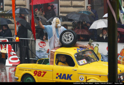 Poklade, 22. 02. 2004. Rijeka B.: Maškarani rally "Pariz-Bakar" - Rijeka: "Puknuti oktanci"